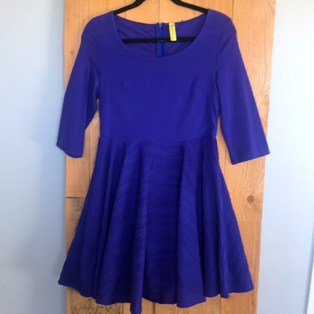 Dress with full skirt